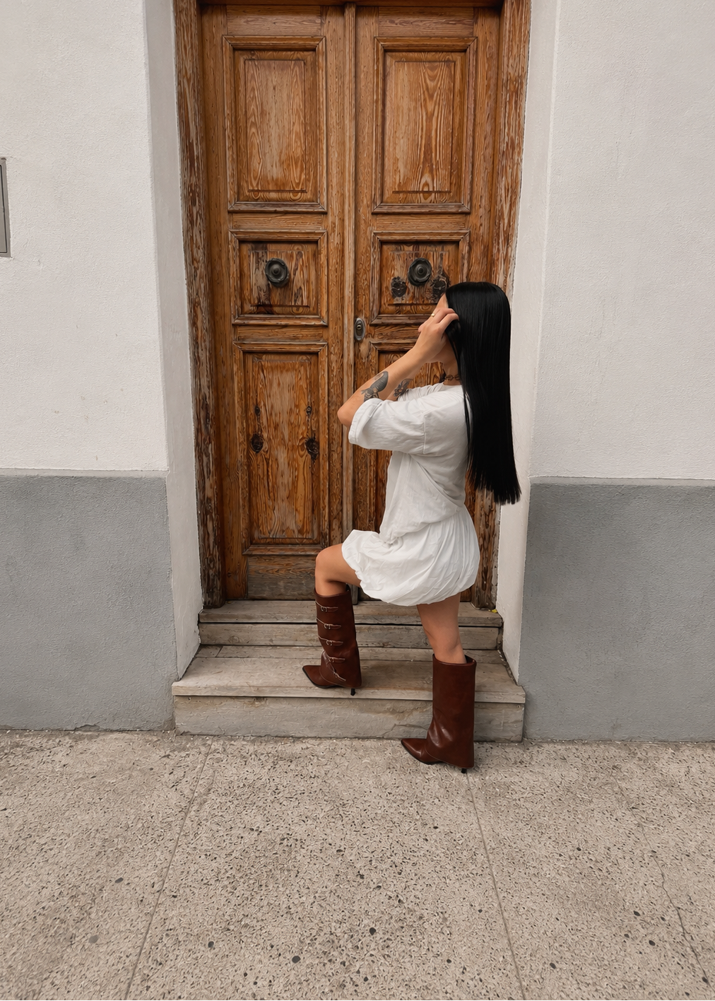 Botas Kitten Hebillas - MARRÓN