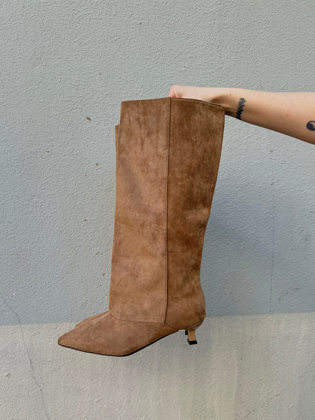 Botas Mujer Kitten Gamuza - Biege