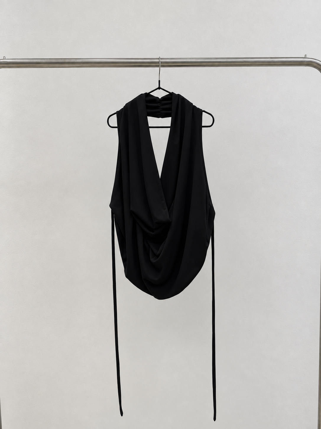 Top black