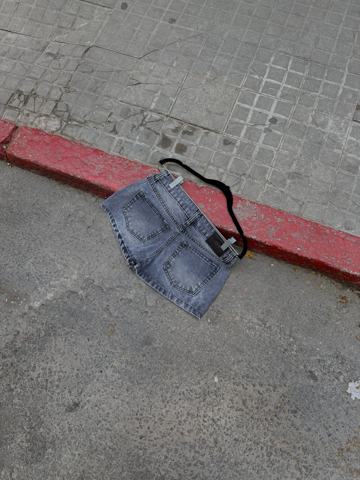 Short Tiro Bajo - GRIS