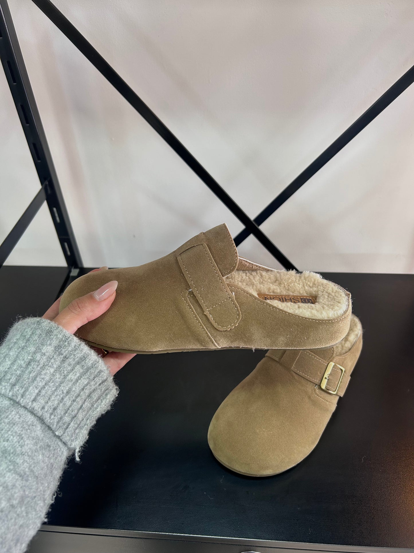 Zuecos Corderito - BEIGE