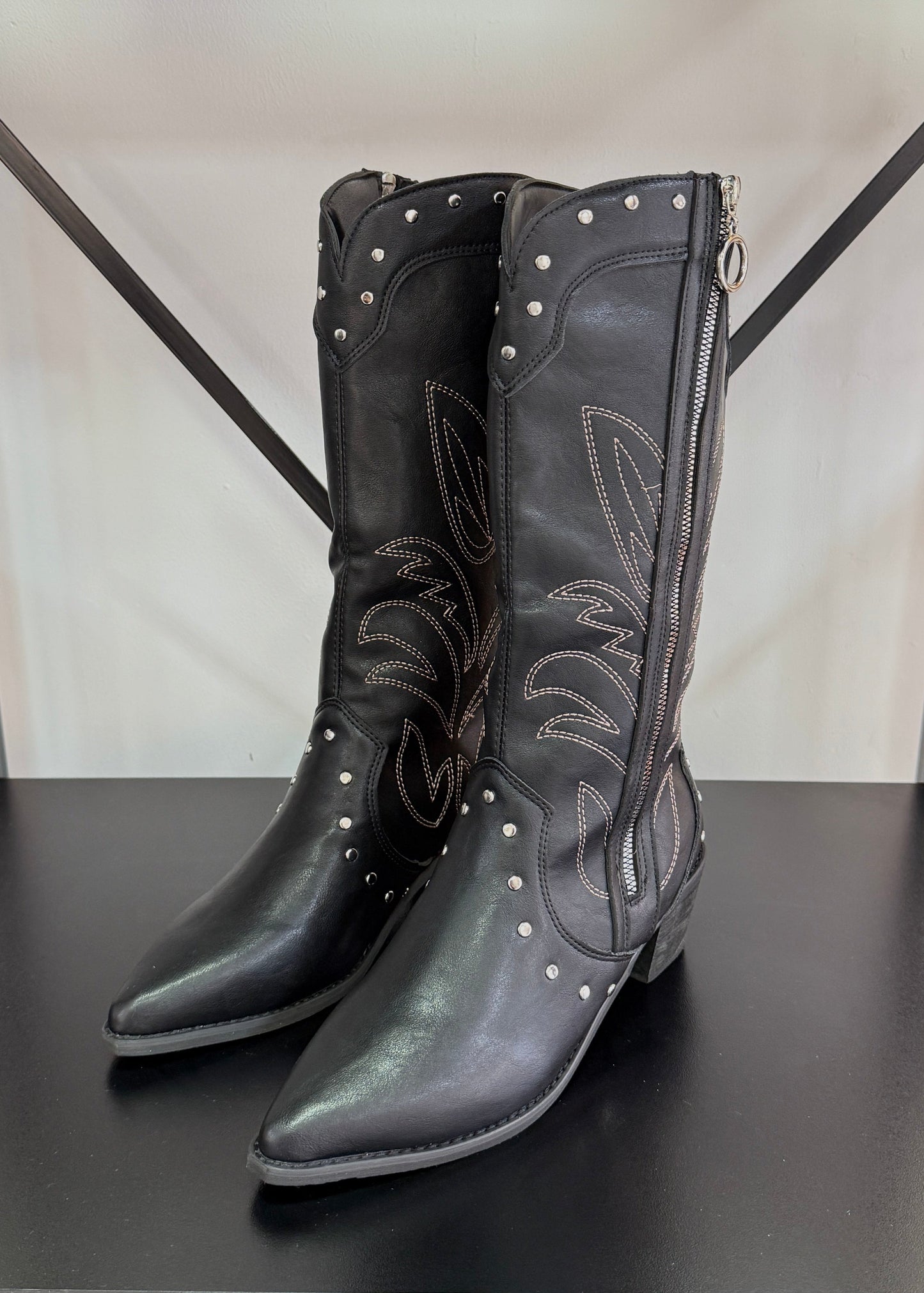 Botas Mujer - Texanas Tachas Bordadas