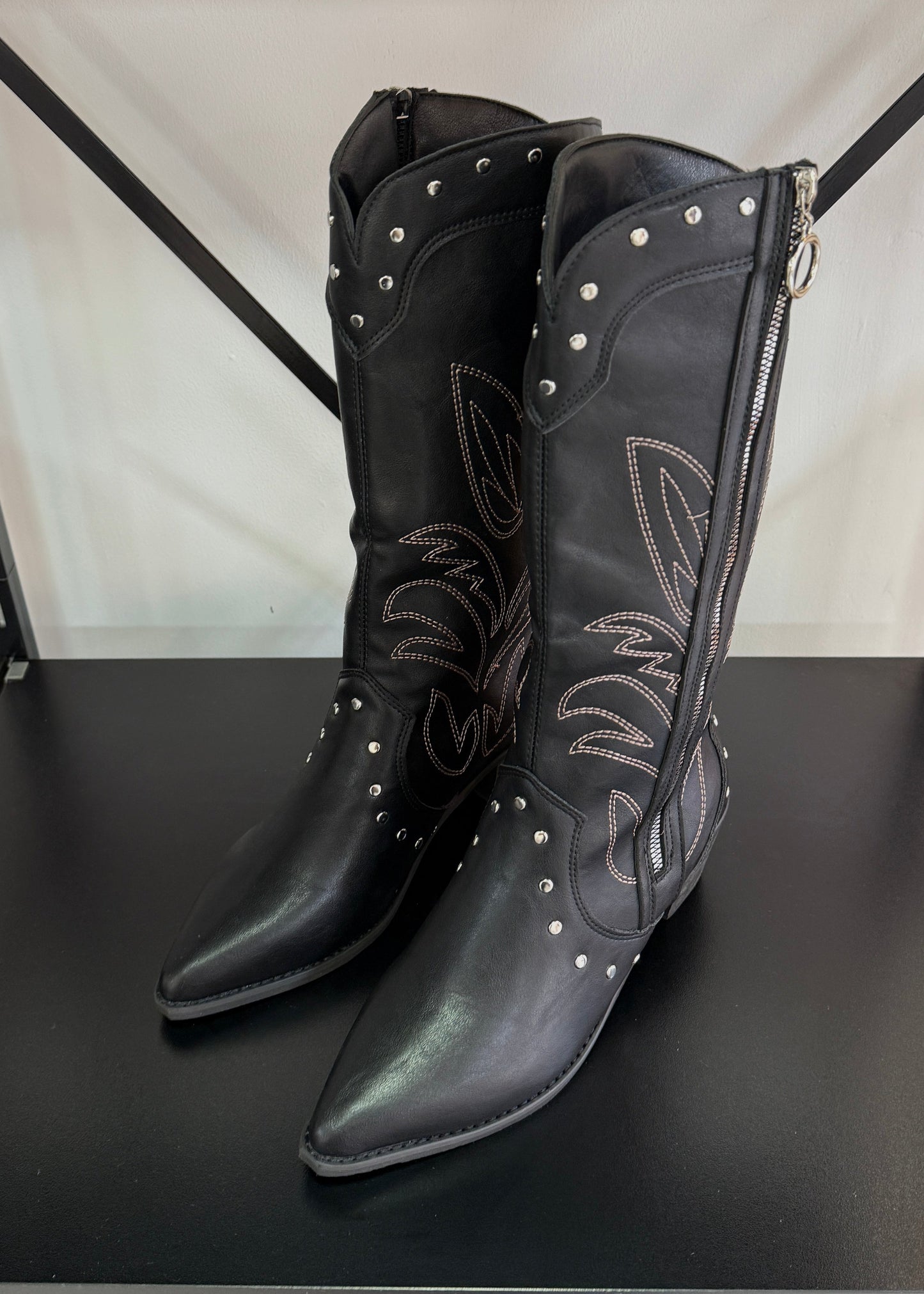 Botas Mujer - Texanas Tachas Bordadas