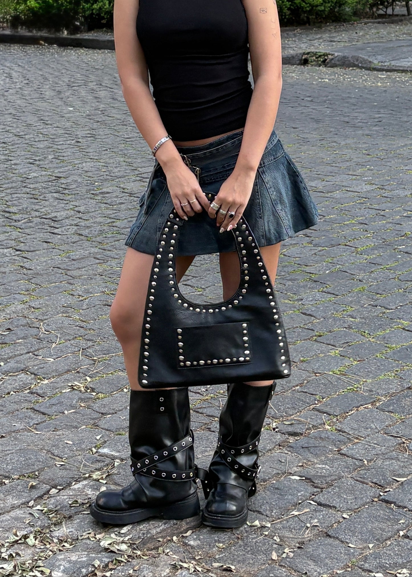 Cartera Mujer - SOBRE CON TACHAS NEGRA