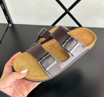 Sandalias dos tiras Mujer - Marrón