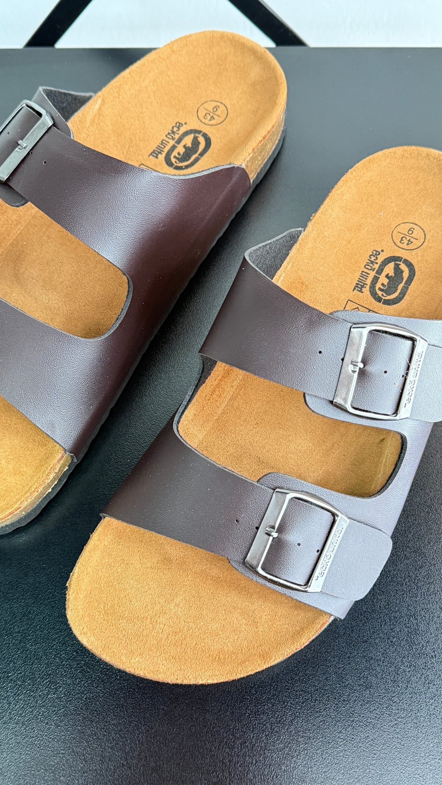 Sandalias dos tiras Hombre - Marrón