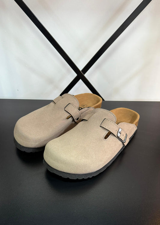 Zuecos de Mujer - BEIGE PREVENTA