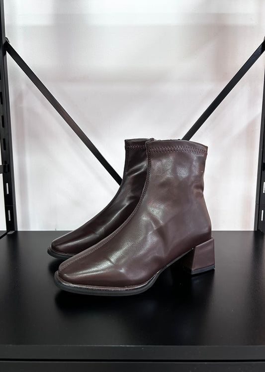 Botas Mujer - OFFICE STYLE | Para la oficina, clases y todo lo demás