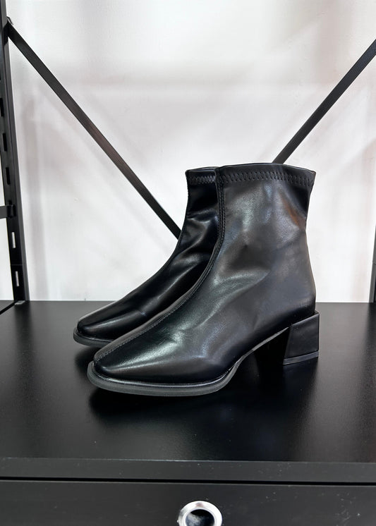 Botas Mujer - OFFICE STYLE | Para la oficina, clases y todo lo demás